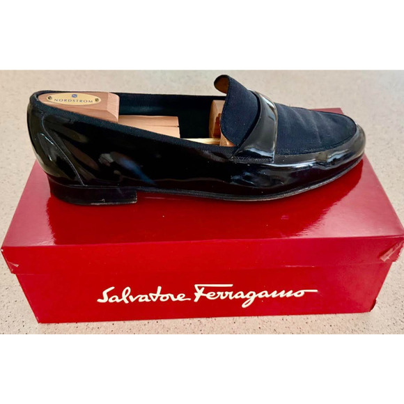 Salvatore Ferragamo Dean Black Suede Loafers Mens 11.5 EE Wide Dress Shoes Italy main image 4